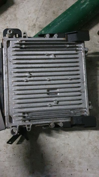 calculator Ecu Bosch Mercedes A6421506491 ML320 W164