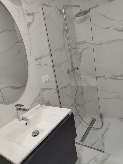 Proprietar închiriez apartament nou cu doua camere