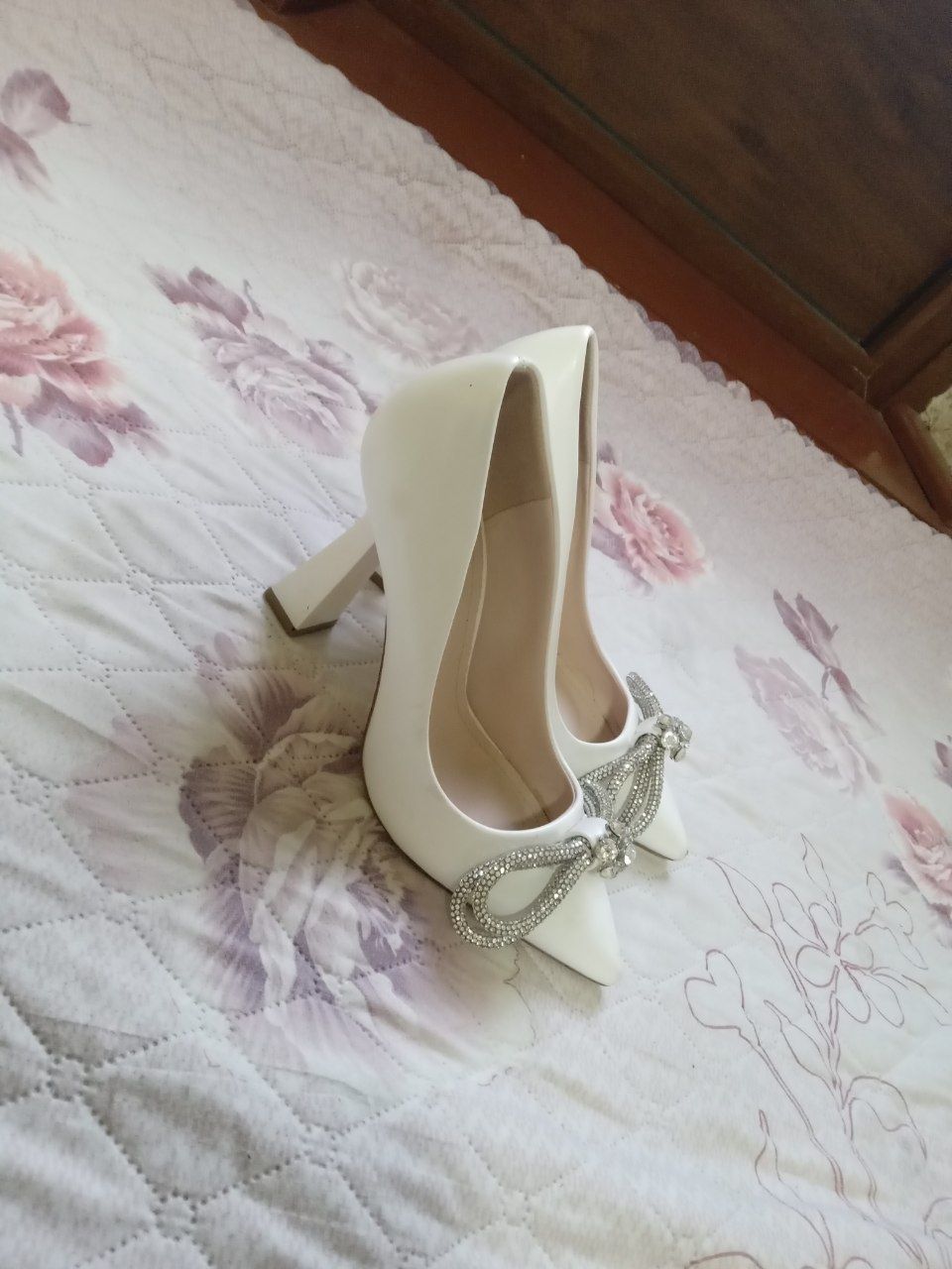 36 razmer sotiladi