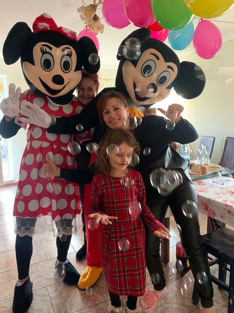 Animatori petreceri copii- (mascote) mickey, elsa, spiderman etc