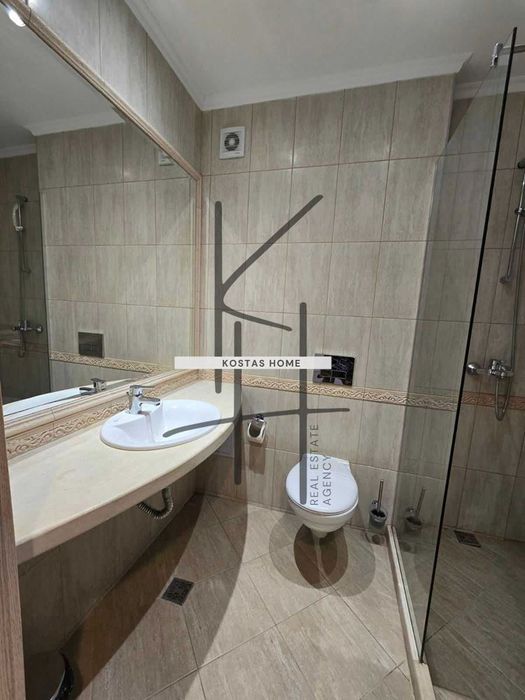 Продава се Двустаен апартамент в Варна, Аспарухово - 90 кв.м за 1556 €/кв.м - Снимка #6