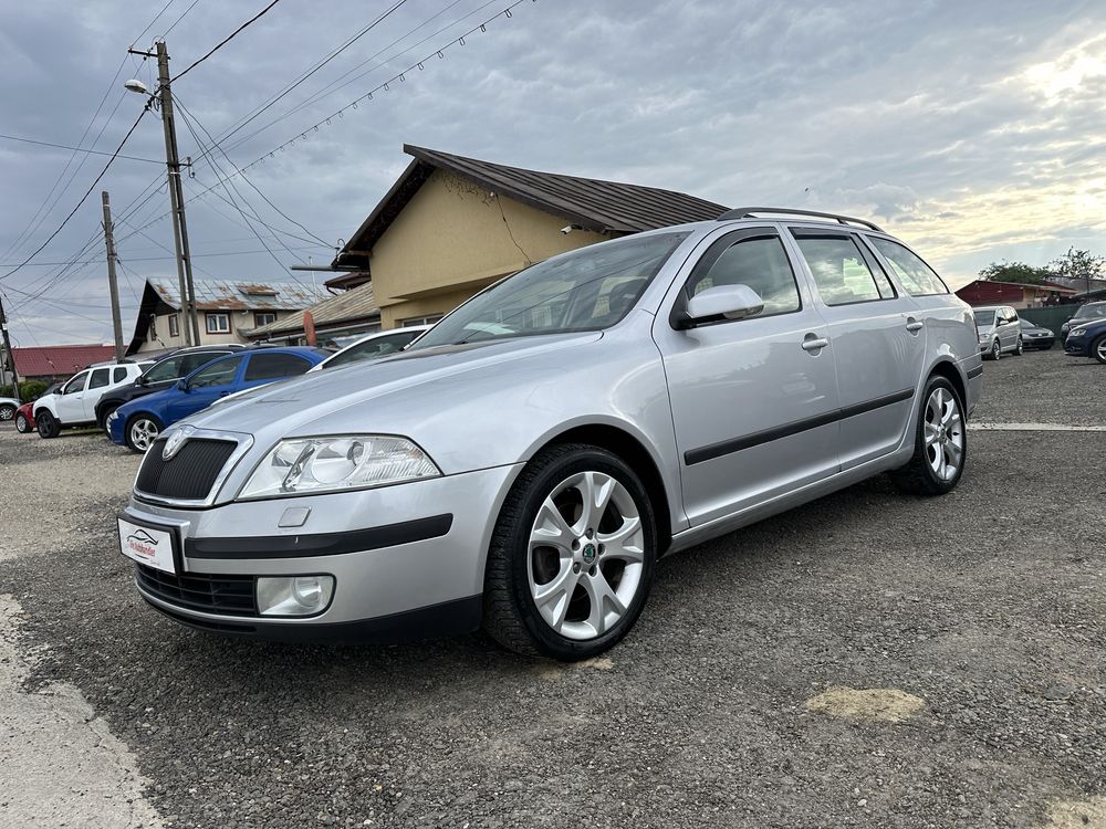 Skoda Octavia **navi**xenon**Rate/avans zero**