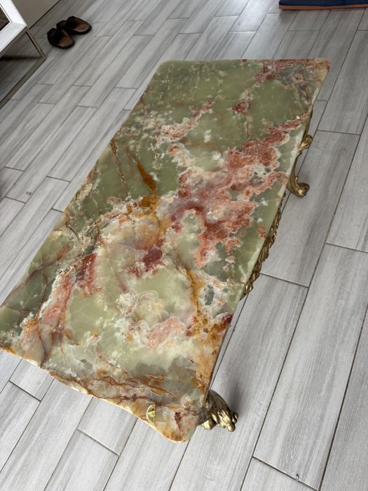 Masuta de cafea din onix verde