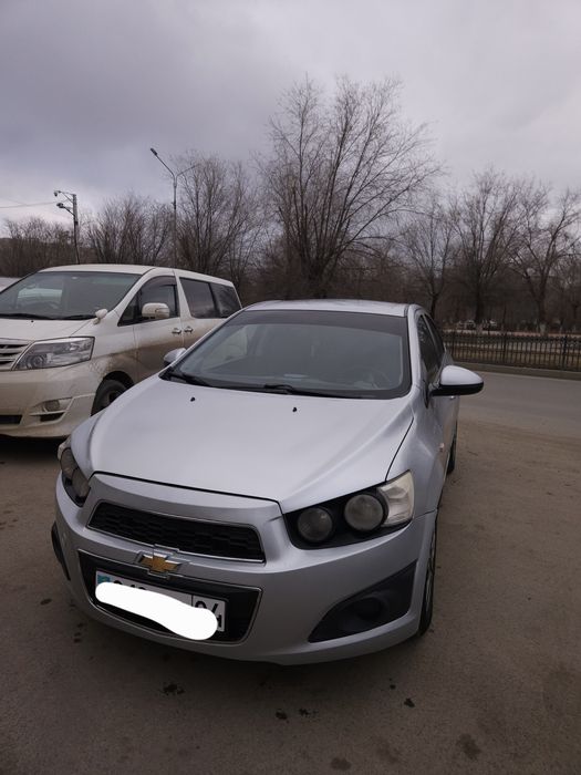 Продам Chevrolet AVEO 2013г