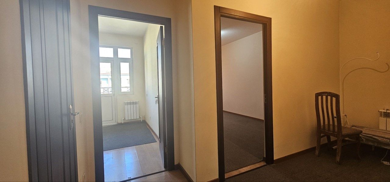 Продаётся квартира в Сергели Чош тепа, 1 комнатная, 7- этаж