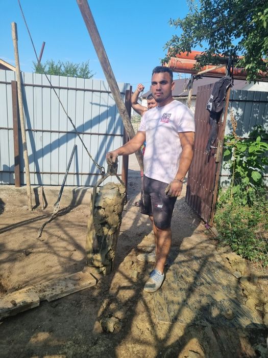 Foraje fantani puturi prelungiri denisipari piloni adanciri