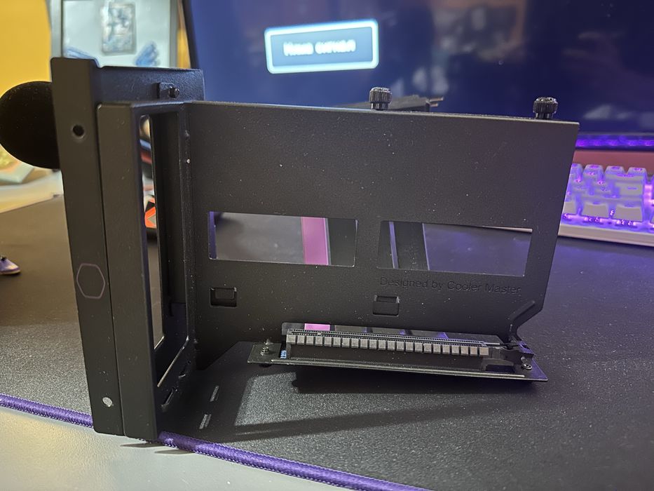 Cooler master vertical gpu stand