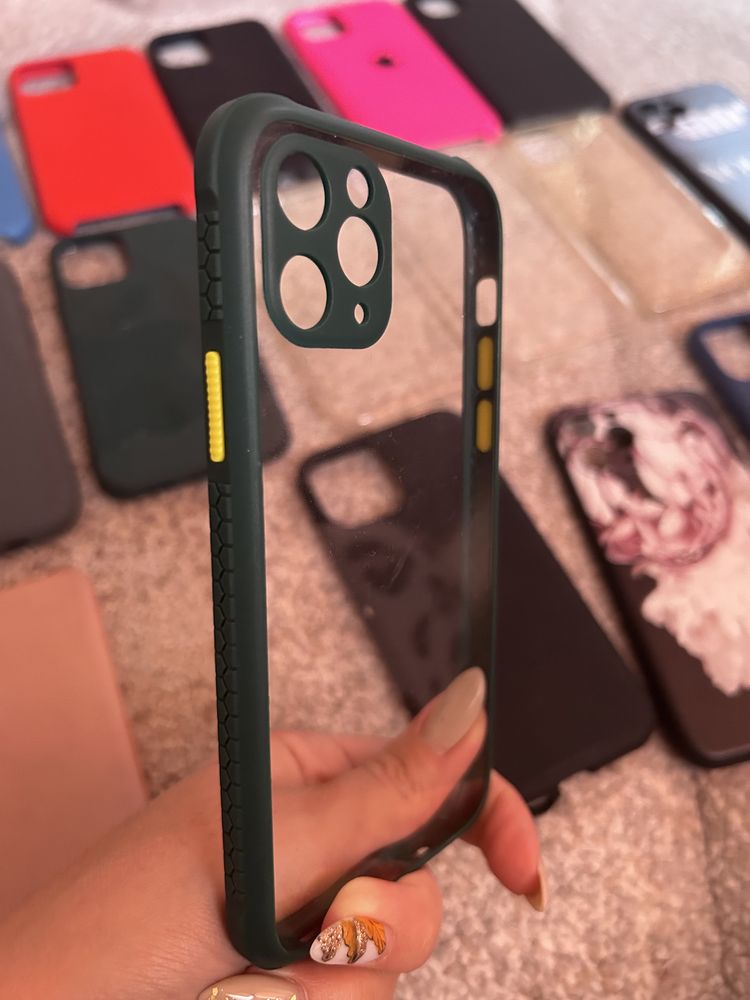 Кейсове за iphone 11 , 12