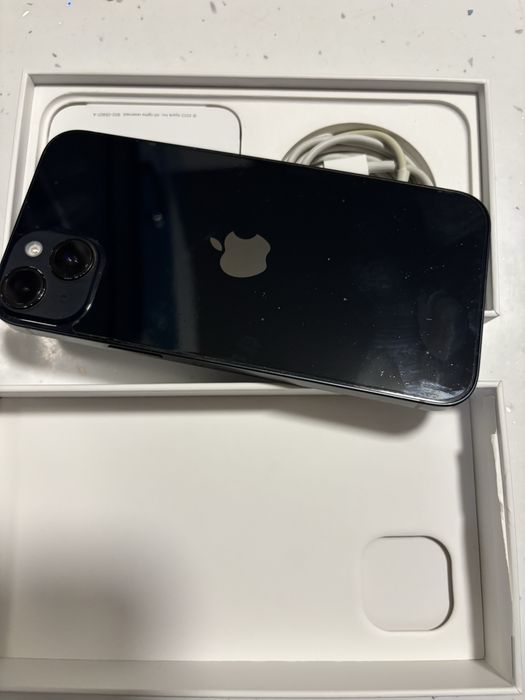 Iphone 13  & iphone 14 plus