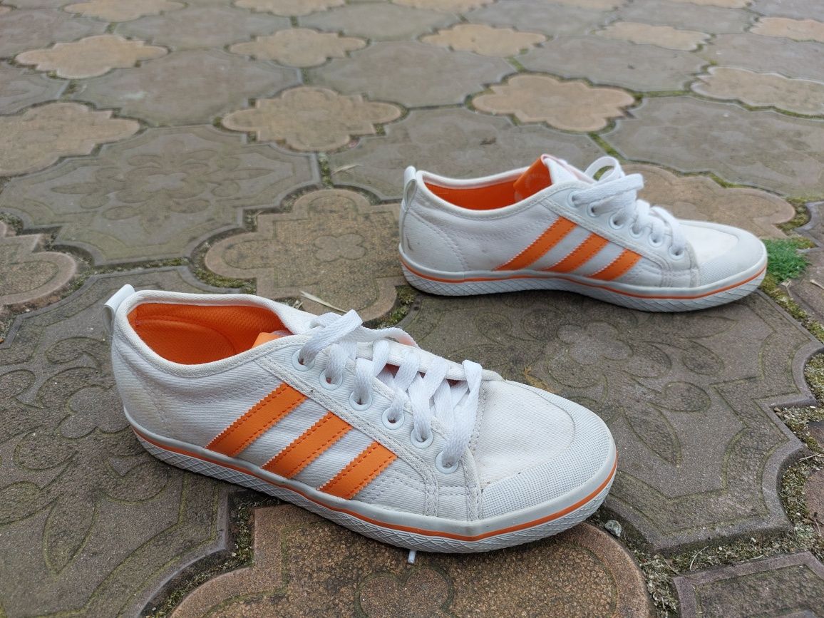 Tenisi Adidas Nr.38