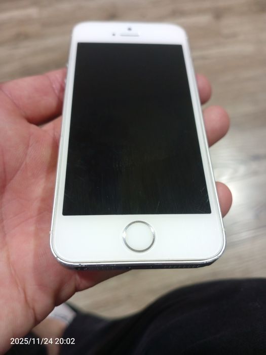 Ibphone 5 S sotiladi