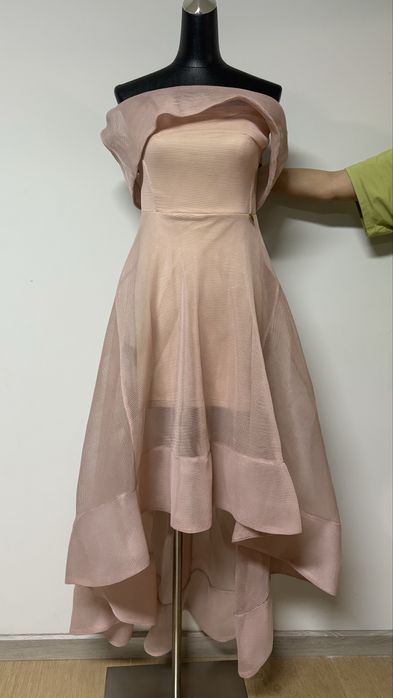 Продам новое платье бренд Австралия