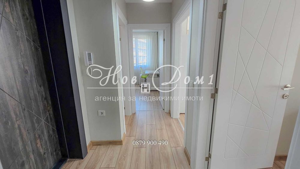 Чисто нов неизползван тристаен апартамент с паркомясто в цената