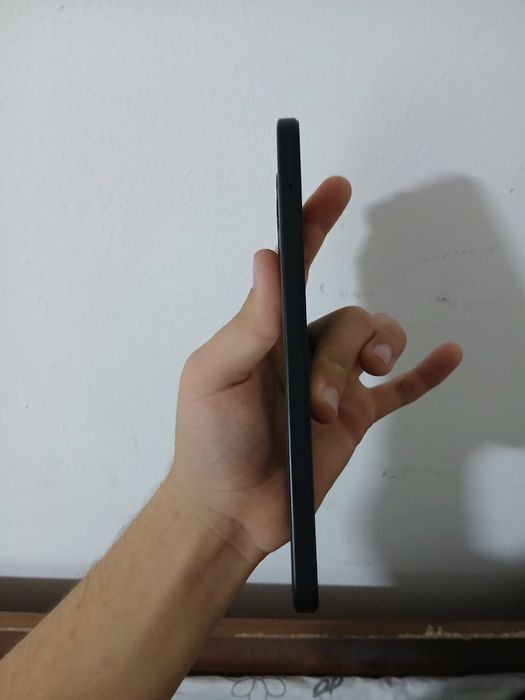 Redmi 15 c sotiladi obmen ham bor