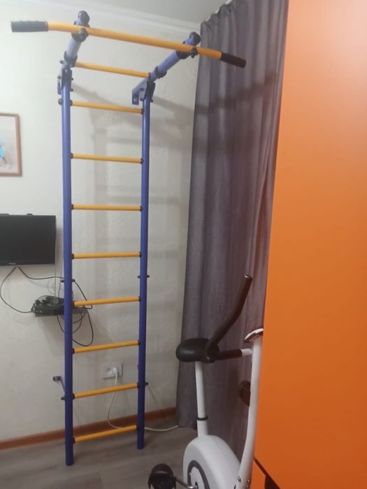 Продам шведскую стенку в полном комплекте, канаты все имеется