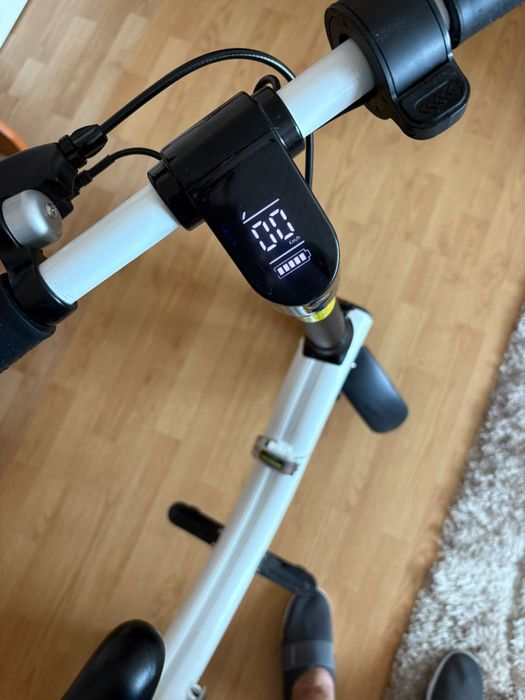 Trotinetă electrică