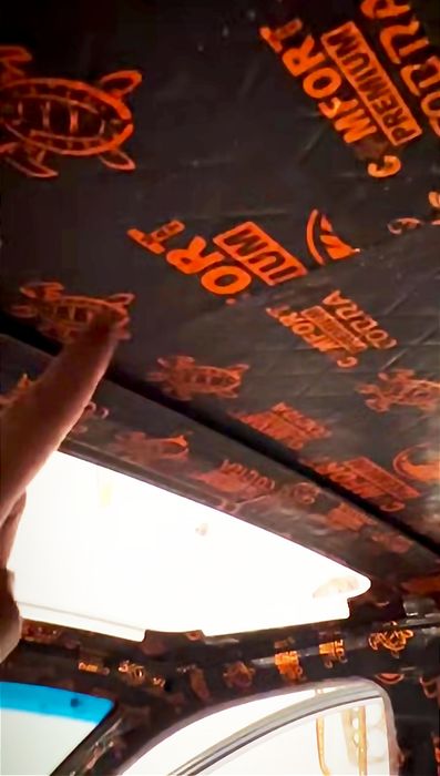 Yoʻlda usta vizov bilan boramza oʻrnatib beramza uyda koʻchada ishlimz