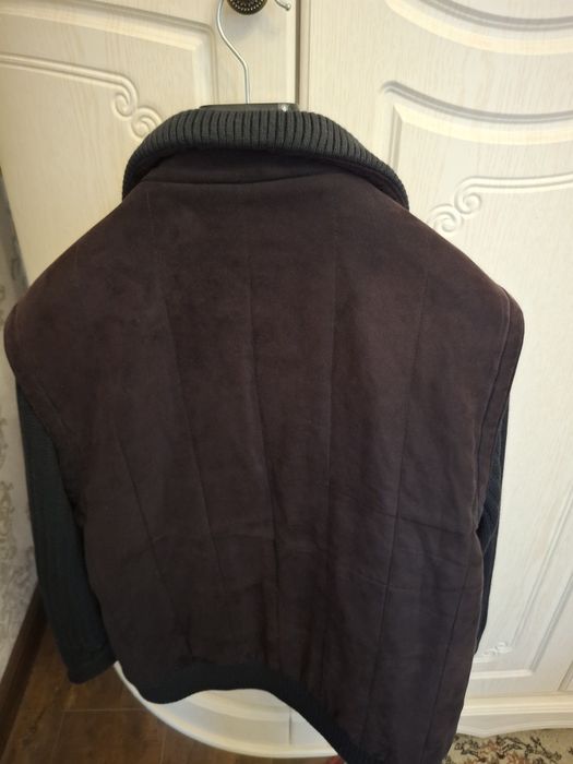 Мужская куртка типа бомбер