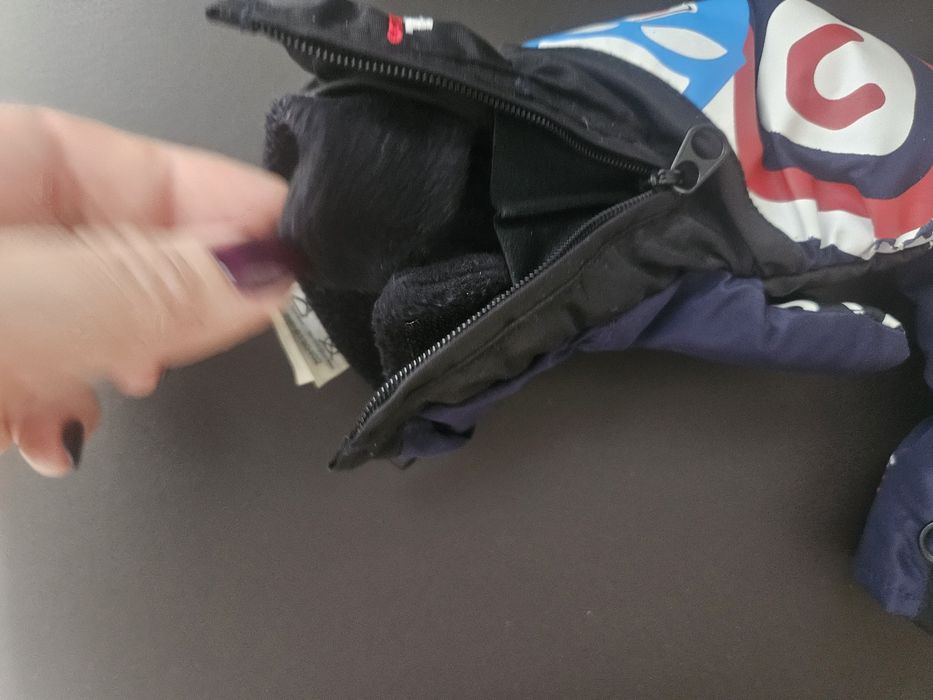 Космонавче за 18 месеца момиче и ръкавички