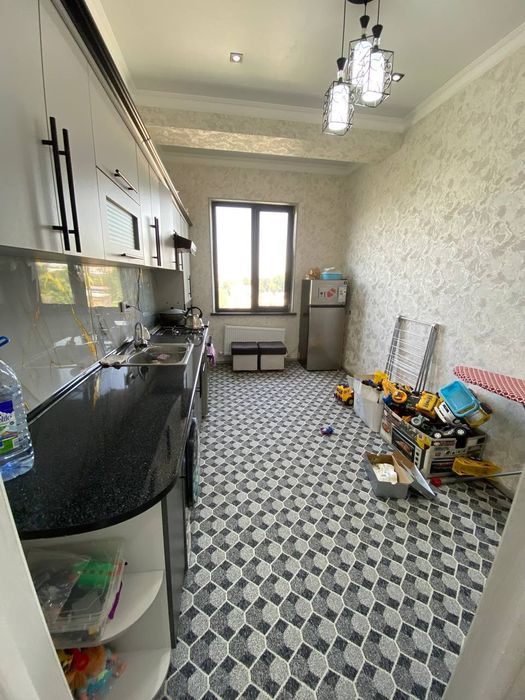 Chilonzor mirzo Ulugbek metro yaqnida kvartira arenatr Cho'pon ota