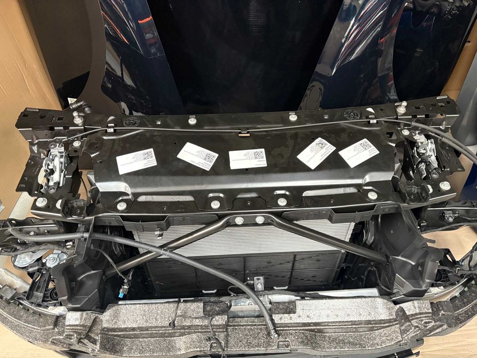 Части за челен удар БМВ Г60 Г61