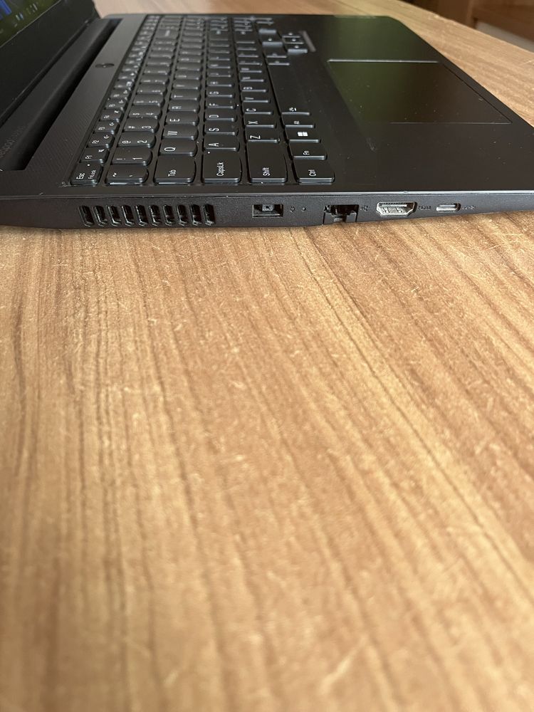 Laptop Lenovo ideapad 3
