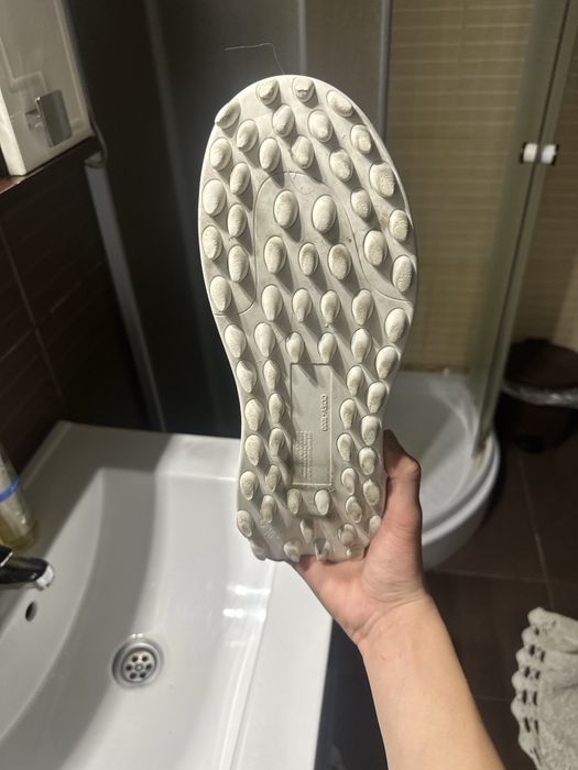 Vand Off White Odsy 1000