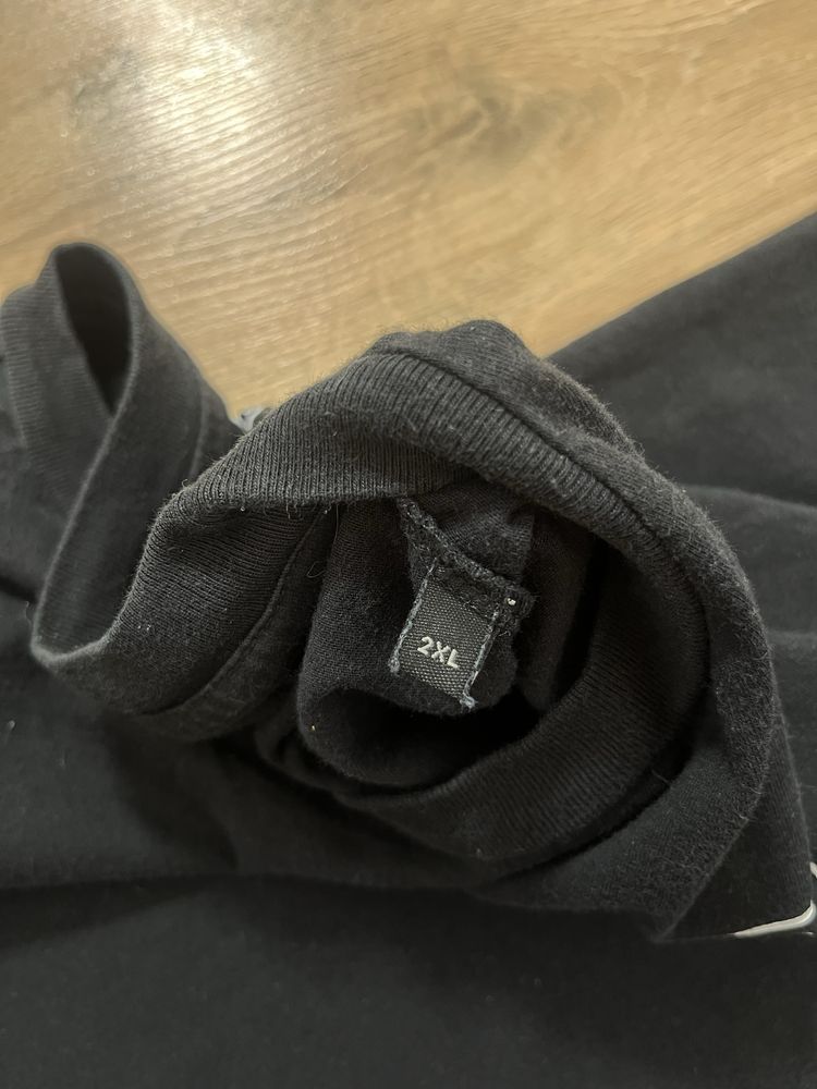 Hugo Boss,Replay мъжки тениски размер XL