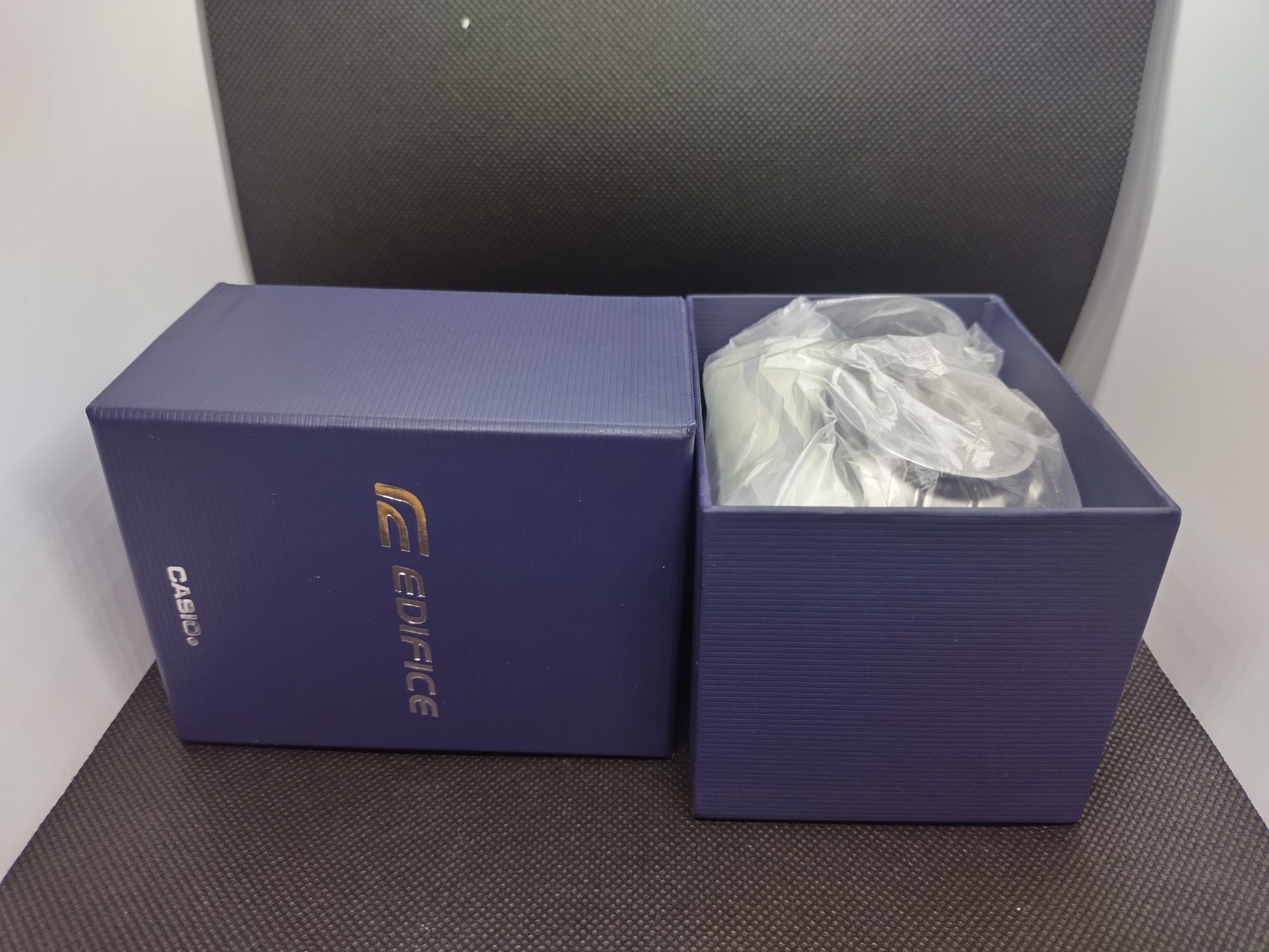 Часовник Edifice EFV-610D-5CVUEF 5345