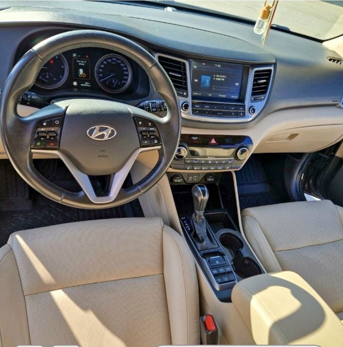 Hyundai Tucson 2016 automat