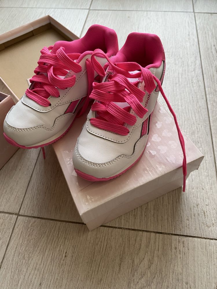 Pantofi sport Reebok,marimea 27.5