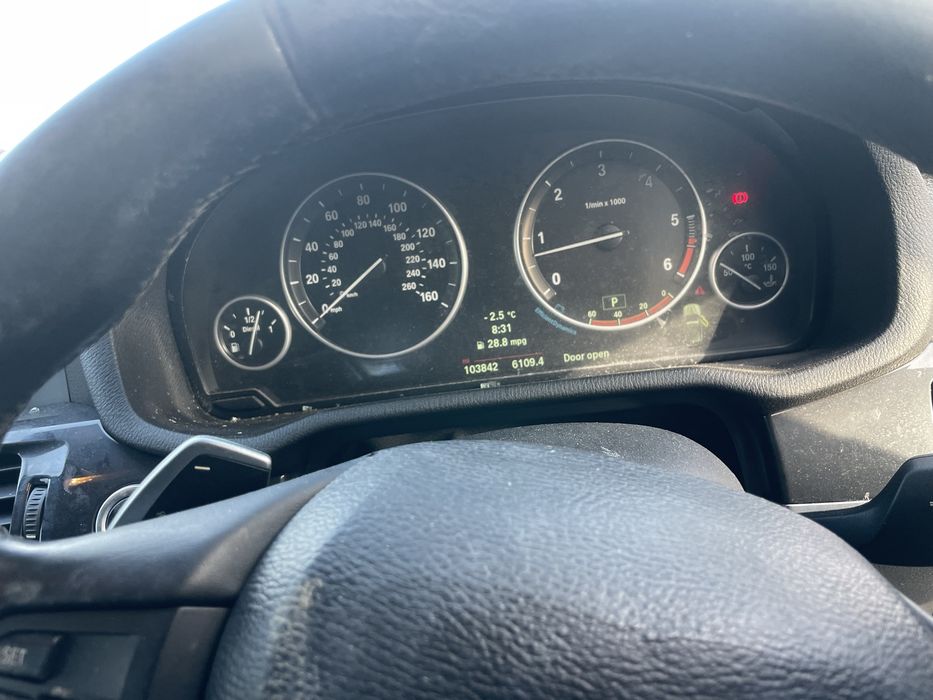 Dezmembrez Bmw X3 F25 3.0d N57
