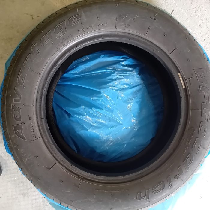 Vând 4 anvelope BF goodrich vara 185/65 R 15 DOT 2022
