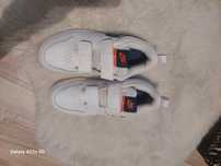 Детски маратонки nike-UK-2,5,EUR-35,I използвани , отлично състояние