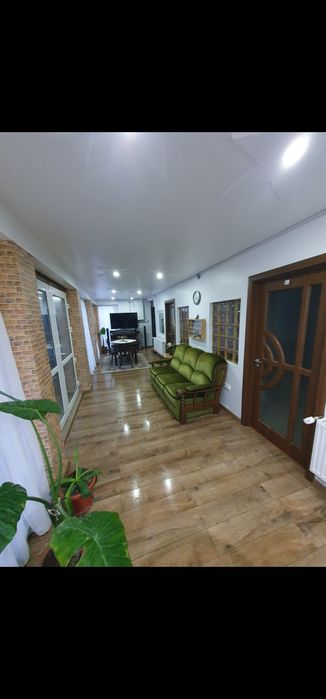 Cabana vilă în Bușteni de inchiriat
