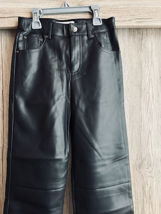 ZARA Нов кожен плътен паталон размер 128