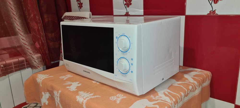 Samsung cuptor cu microunde si grill