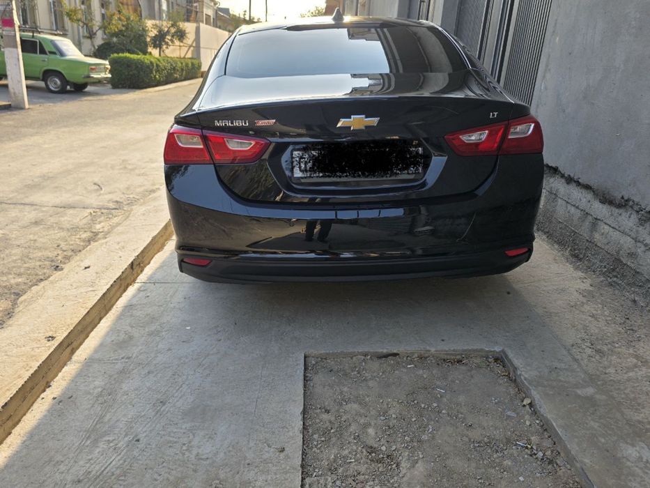Chevrolet Malibu 2
