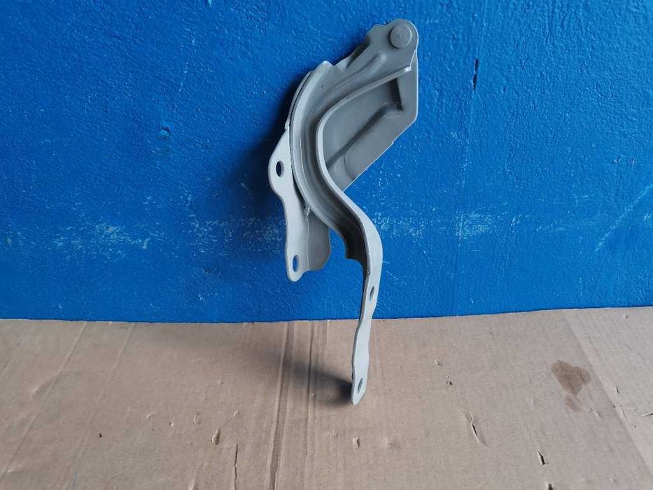 Петля капота левая Hyundai Accent 2 2017+ Jorden