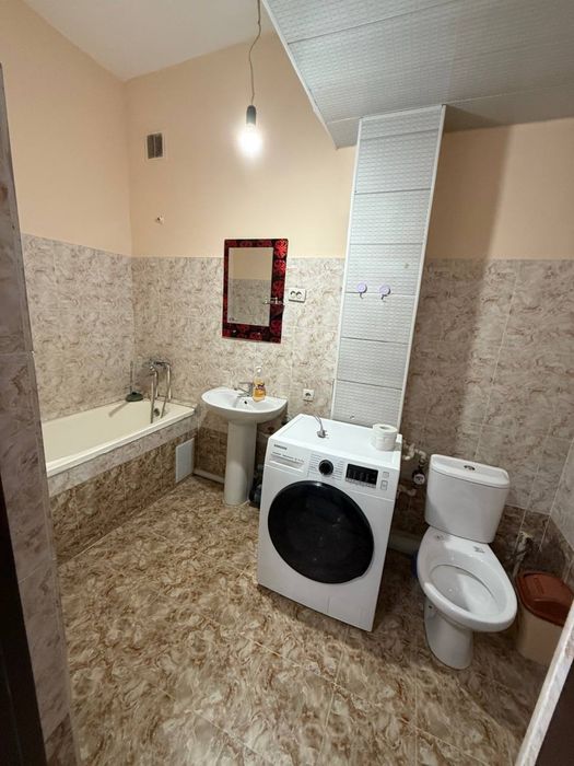 Дом сотилади 2 хона 4 кават марка олдига нархи 47 000$