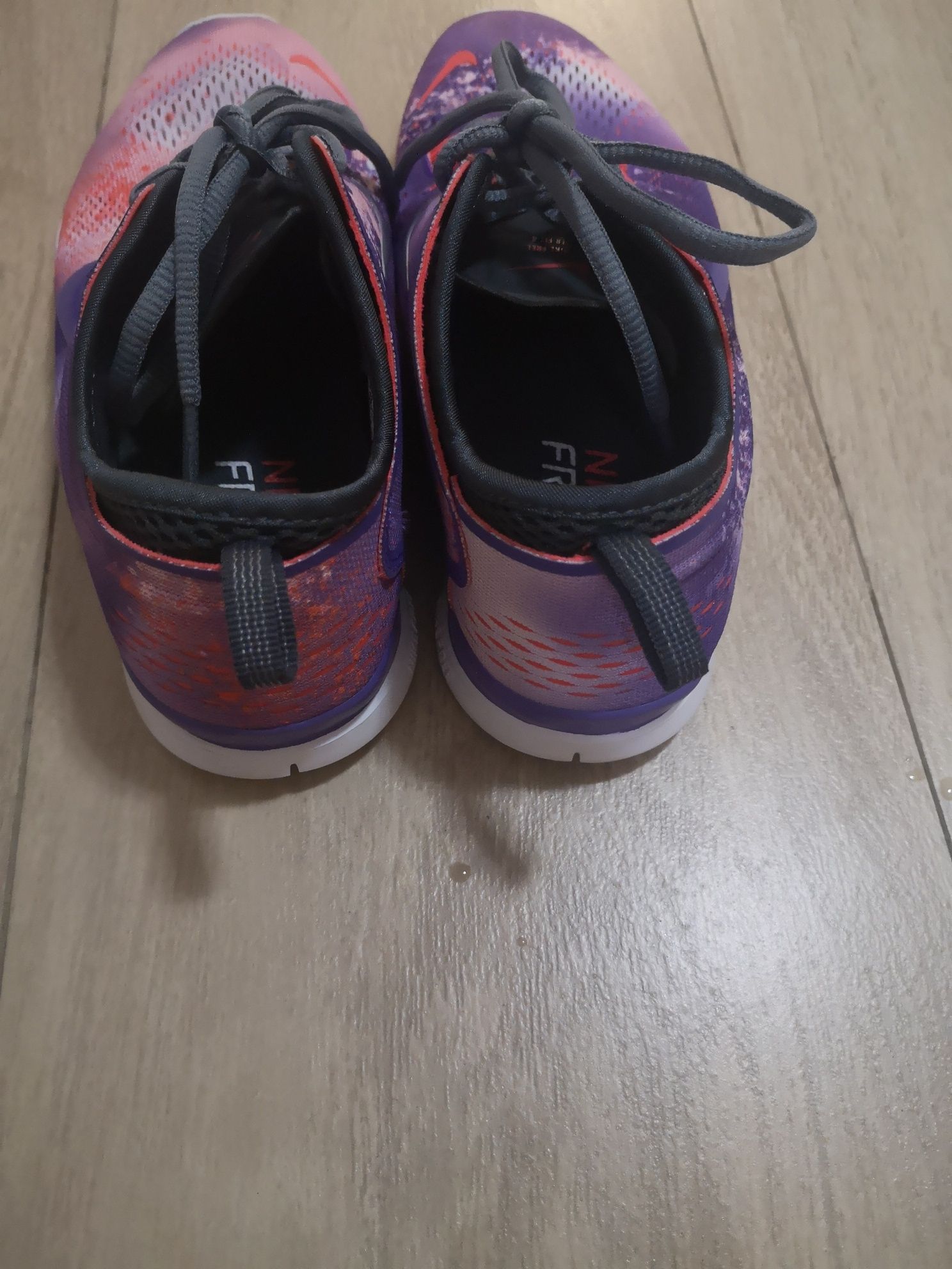 Дамски летни маратонки Nike Free 5.0 размер 38