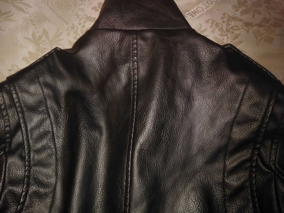 Geaca de piele Noua de la Sisley, colectia noua, S, M, L, XL