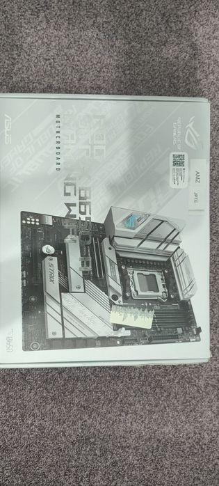 Placa de baza ROG STRIX B650-A GAMING WIFI