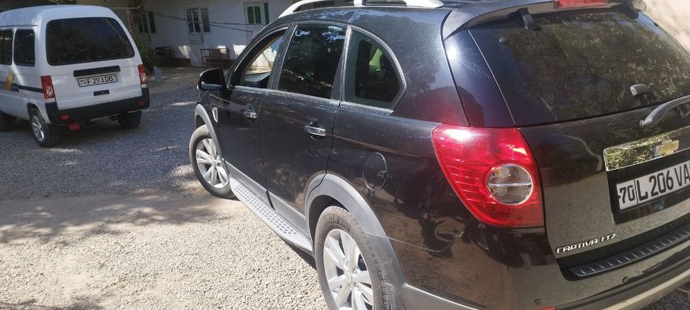 Chevrolet Captiva 2009 yil