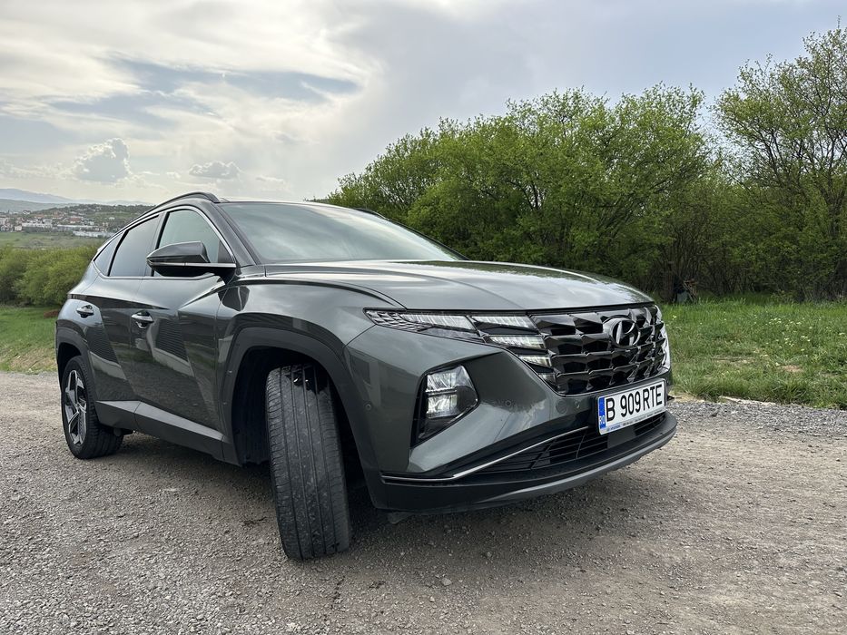 PJ Vând Hyundai Tucson Hybrid 230CP Luxury 4x4 TVA deductibil