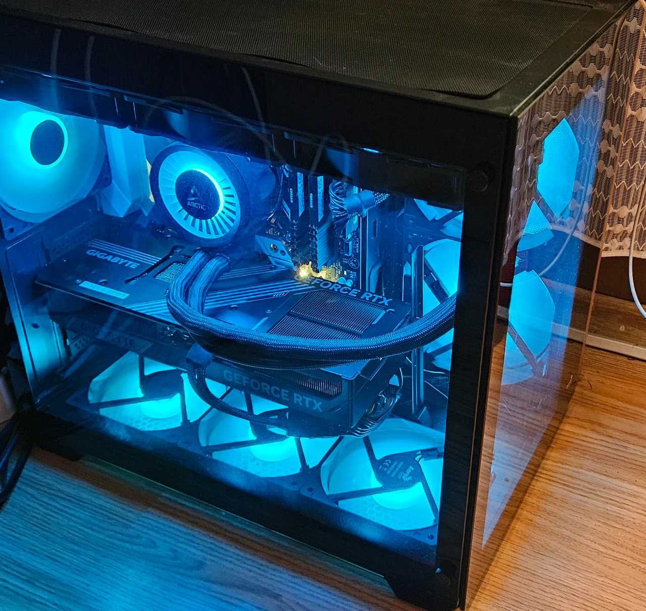 Gaming PC RTX 4080SUPER 16GB, 32GB DDR4 RAM, RYZEN 7 5700X3D 8Core CPU