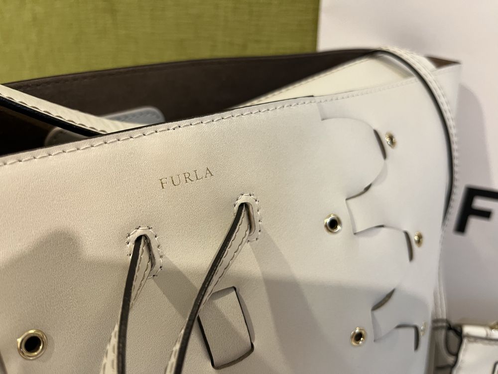 Furla чанта, като нова