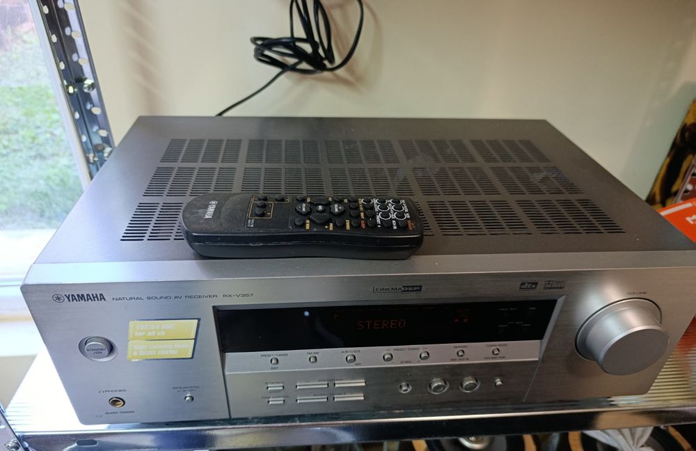 Усилвател Yamaha RX-V357