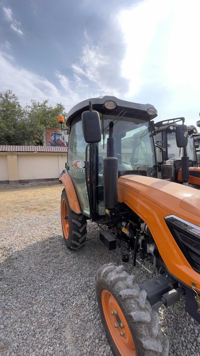 Mини трактор LD 504 с кабиной