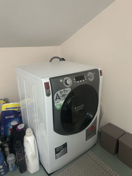 Комбинирана пералня със сушилня